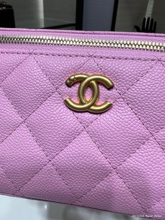 Hyper Peter CHAIN WITH SMALL VANITY CHANEL CHANELASSIC 0725
